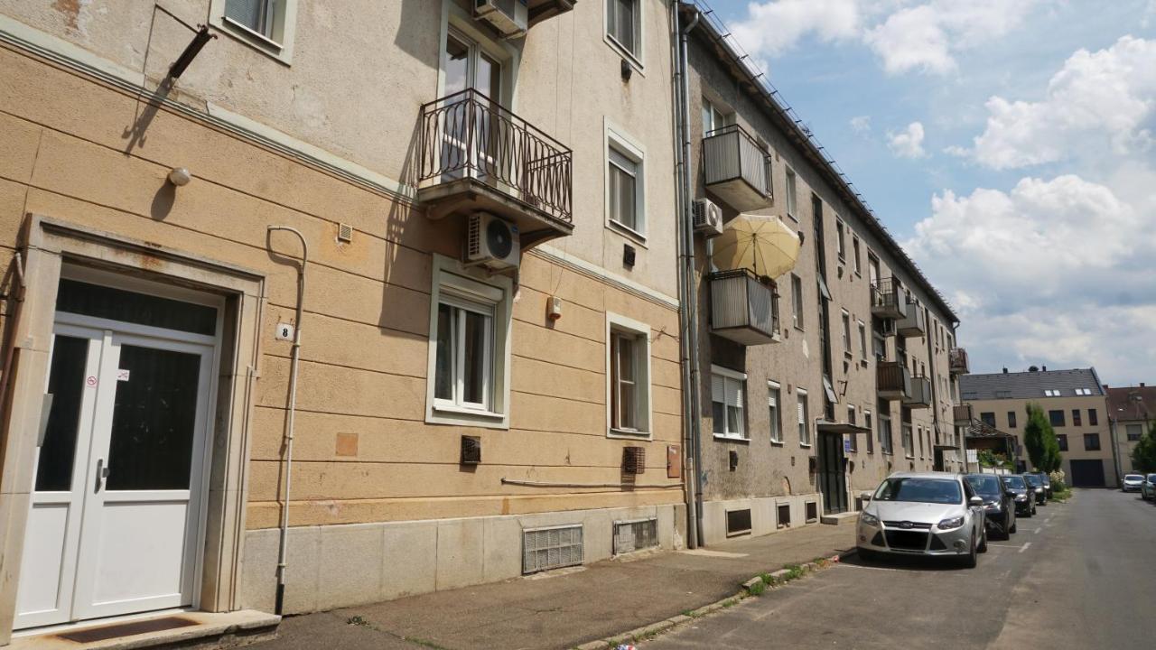 Belvarosi Exkluziv Minigarzon Debrecen Eksteriør bilde